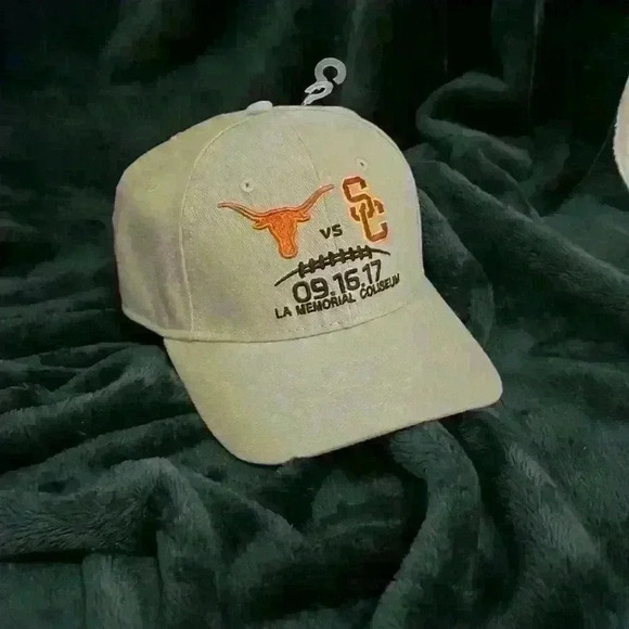 New Era 49Forty Cap NWOT TEXAS vs. USC!! - Picture 1 of 3